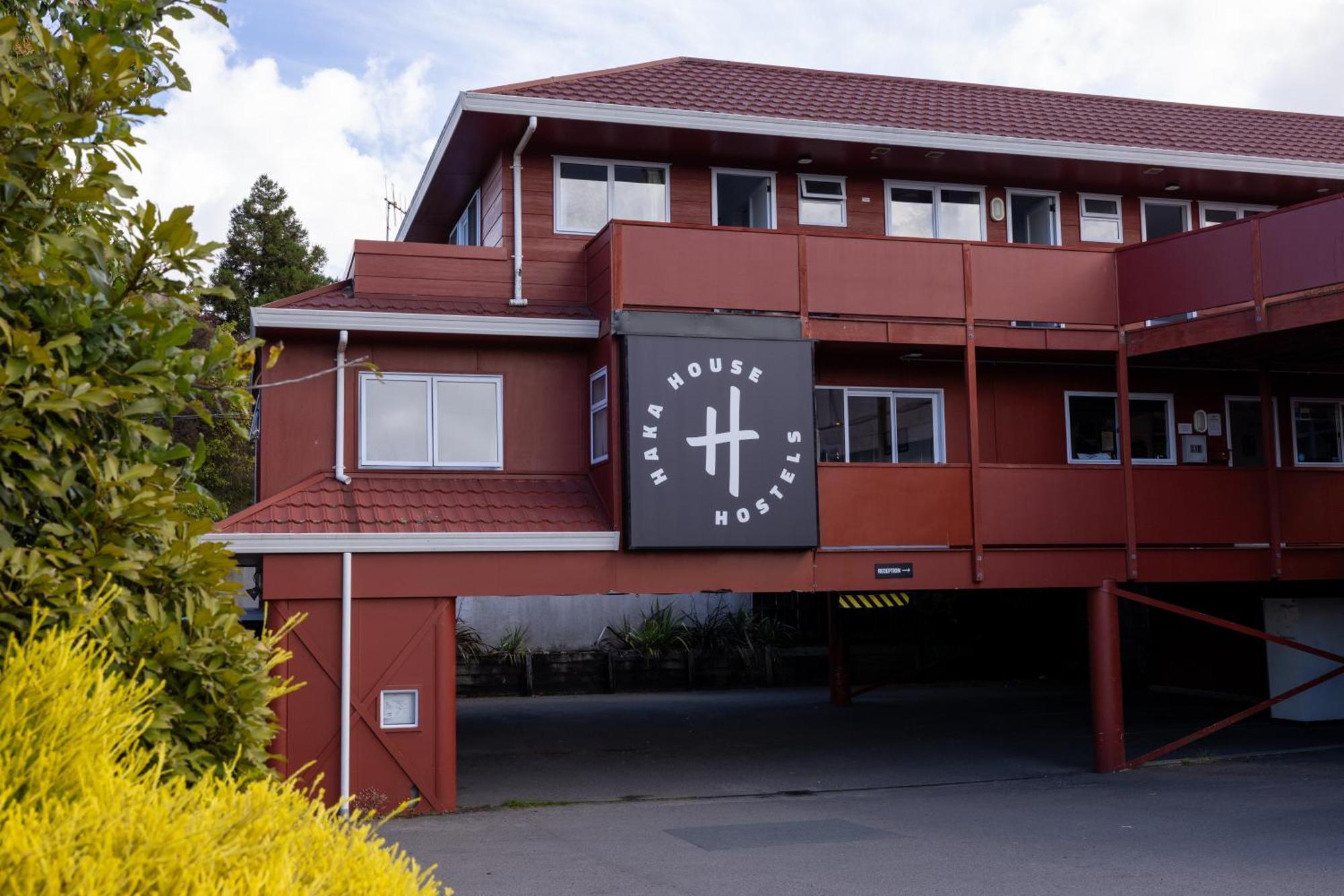 A Pousada Haka House Taupo Exterior foto