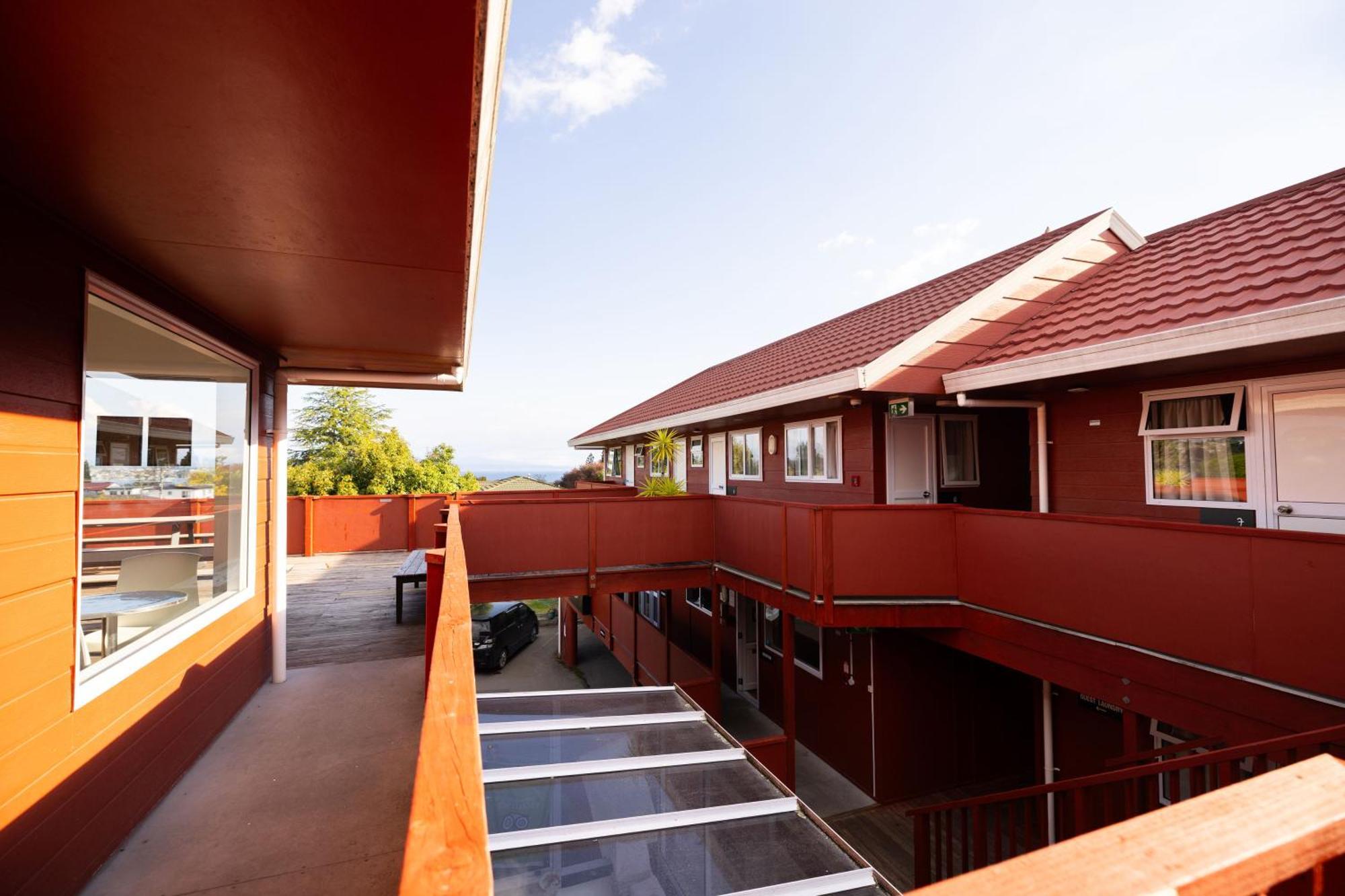 A Pousada Haka House Taupo Exterior foto